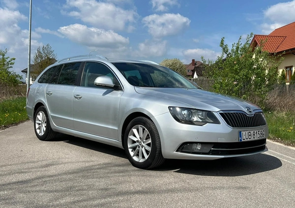 Skoda Superb cena 36900 przebieg: 339000, rok produkcji 2014 z Szlichtyngowa małe 16